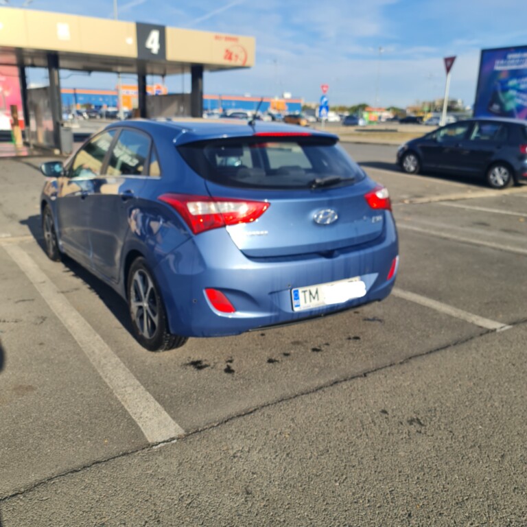 HYUNDAI i30 2015 — imagine 3