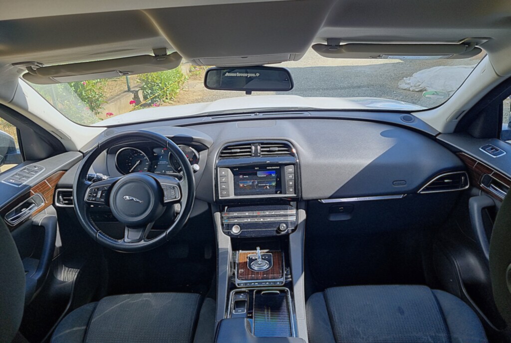 Jaguar F-PACE 2018 diesel, 13.500 € — imagine 5