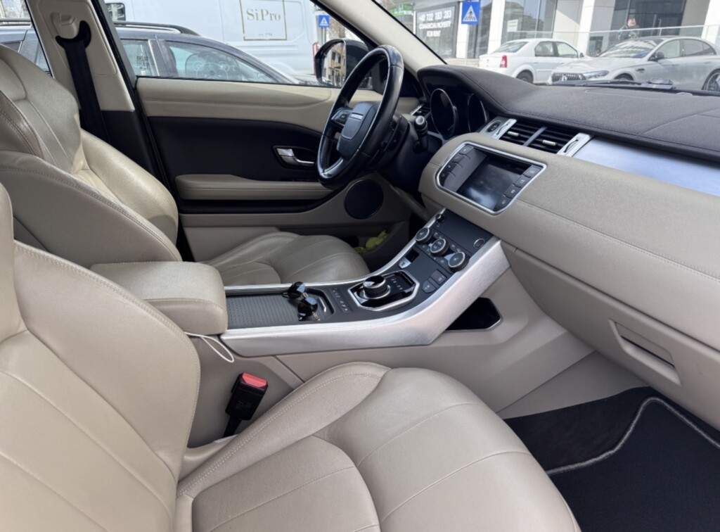 Land Rover Range Rover Evoque 2018 diesel, 15.700 € — imagine 3