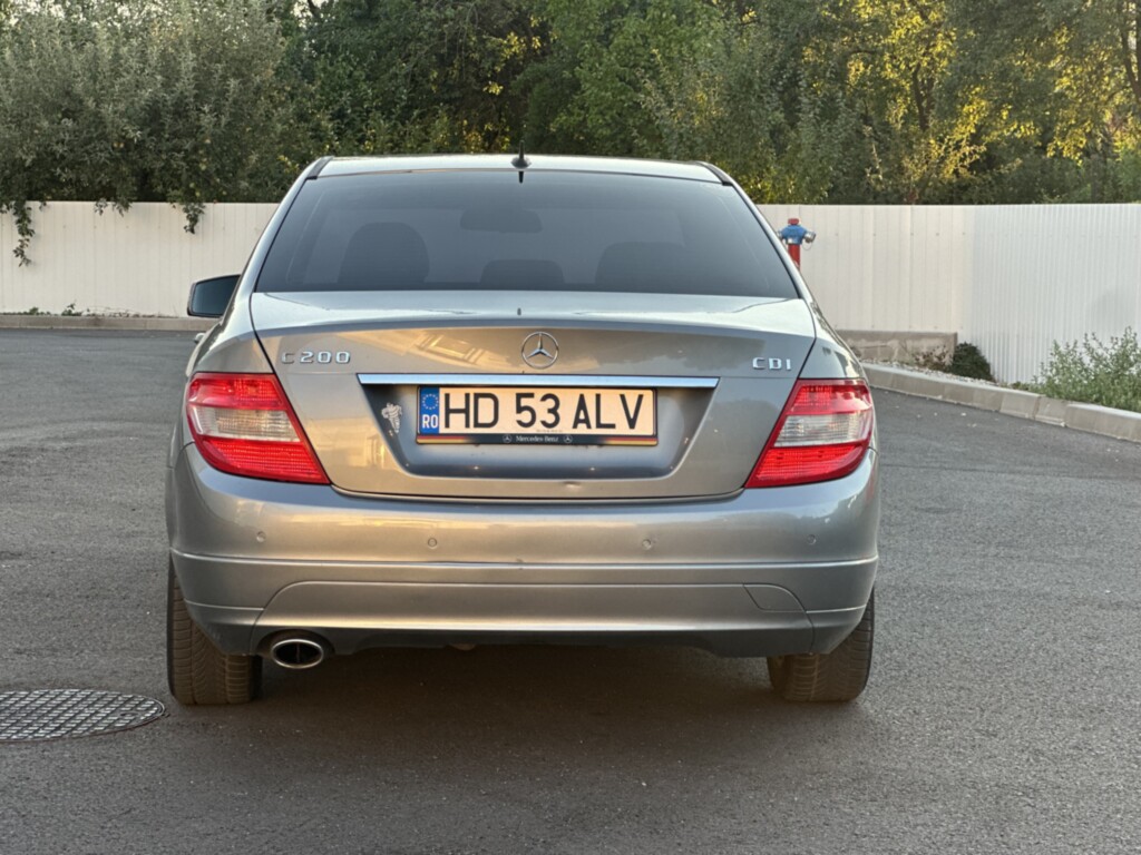 MERCEDES-BENZ C-Class 2011 — imagine 3