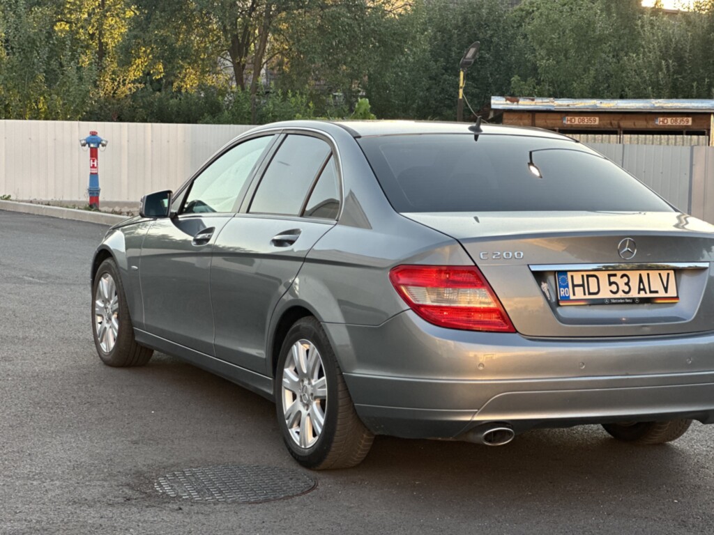 MERCEDES-BENZ C-Class 2011 — imagine 4