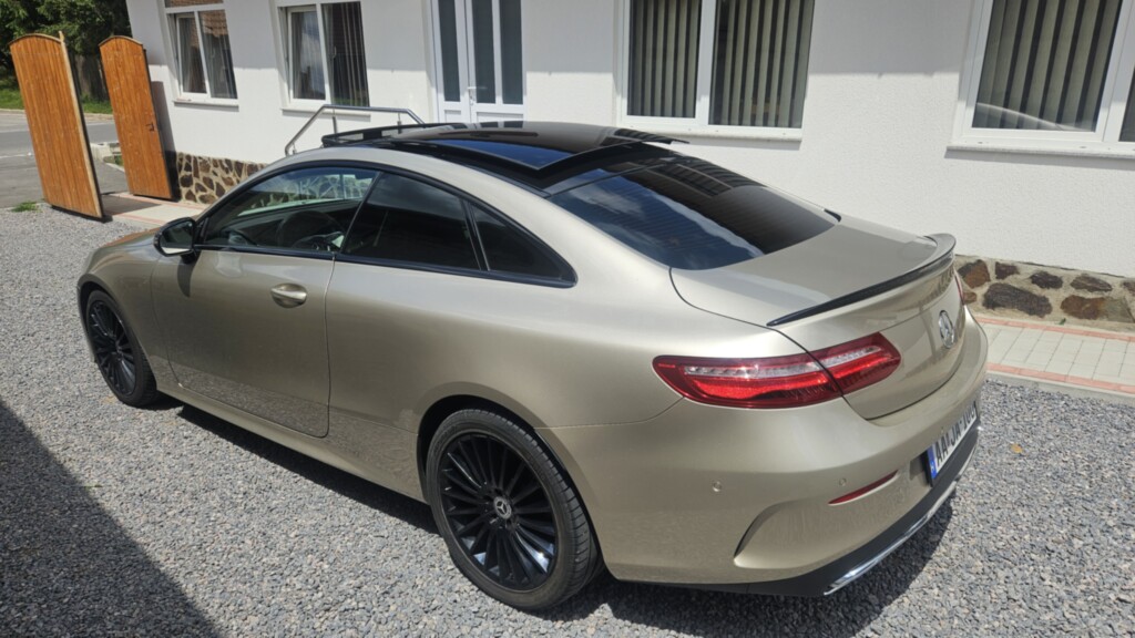 MERCEDES-BENZ E-Class 2018 — imagine 4