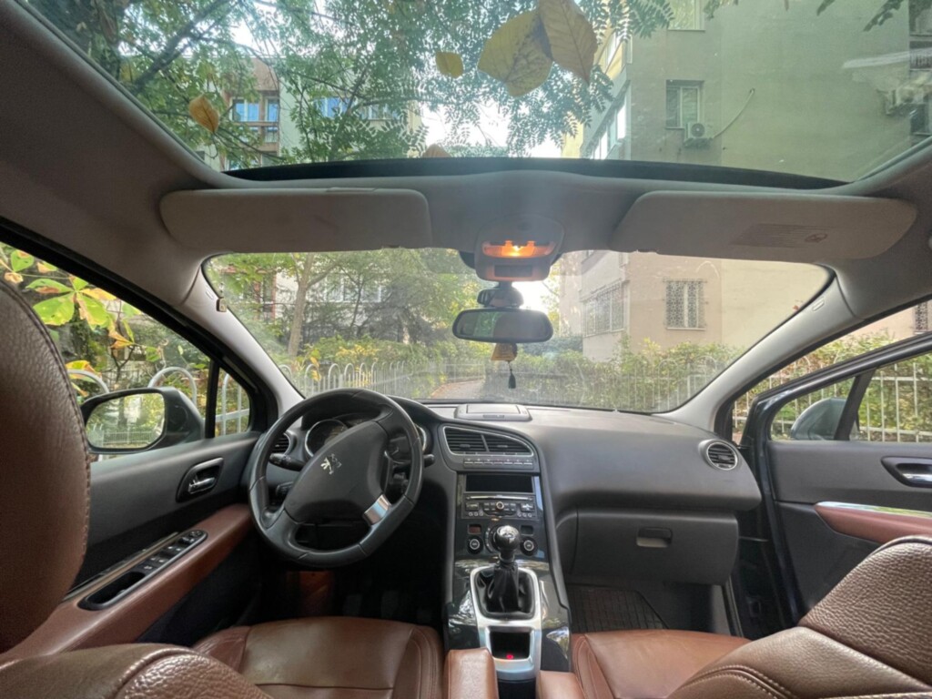 PEUGEOT 5008 2012 — imagine 2