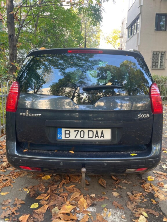 PEUGEOT 5008 2012 — imagine 3