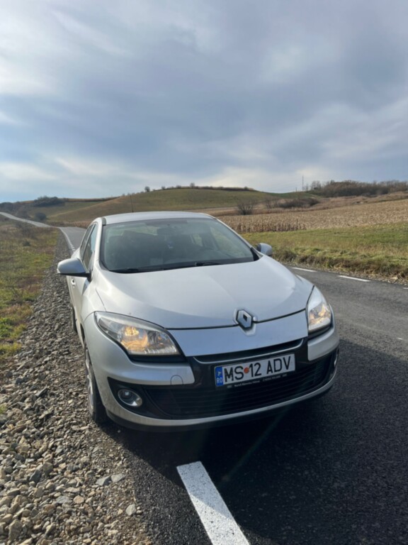 RENAULT Megane 2013 — imagine 2