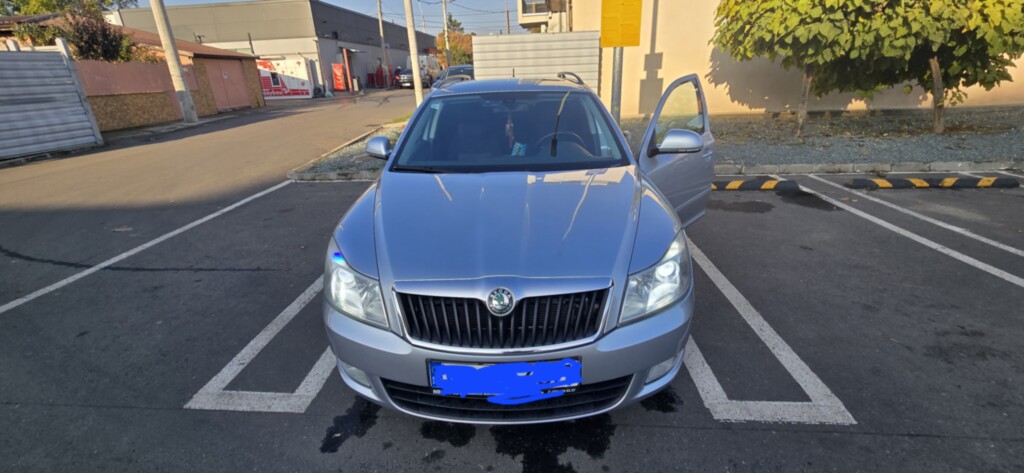 SKODA Octavia 2013 — imagine 1