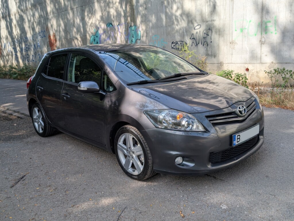 TOYOTA Auris 2011 — imagine 5