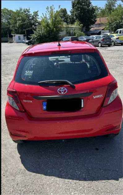 TOYOTA Yaris 2012 — imagine 2