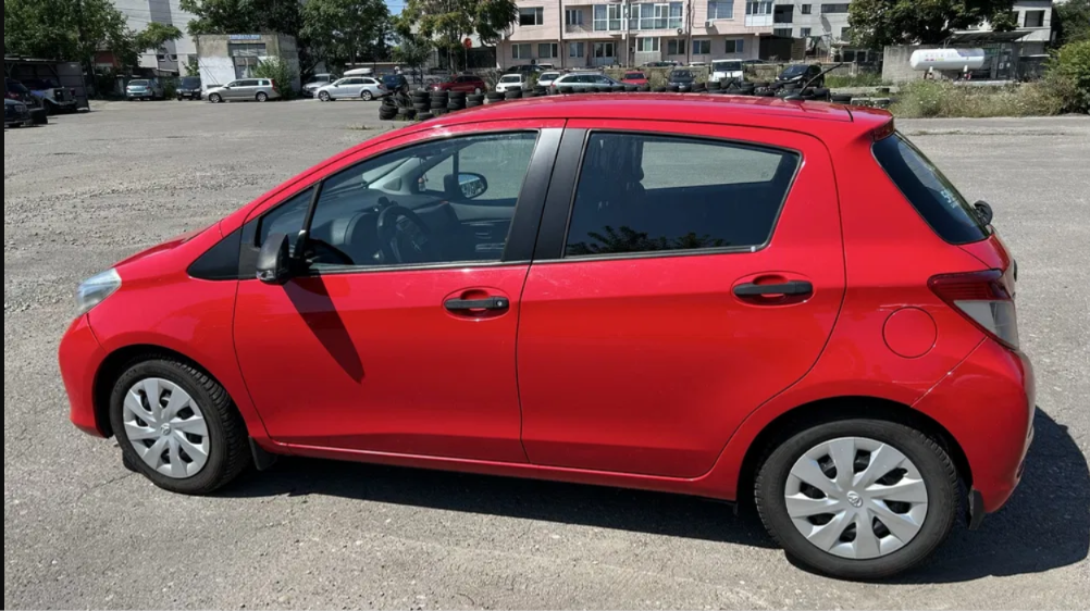 TOYOTA Yaris 2012 — imagine 4