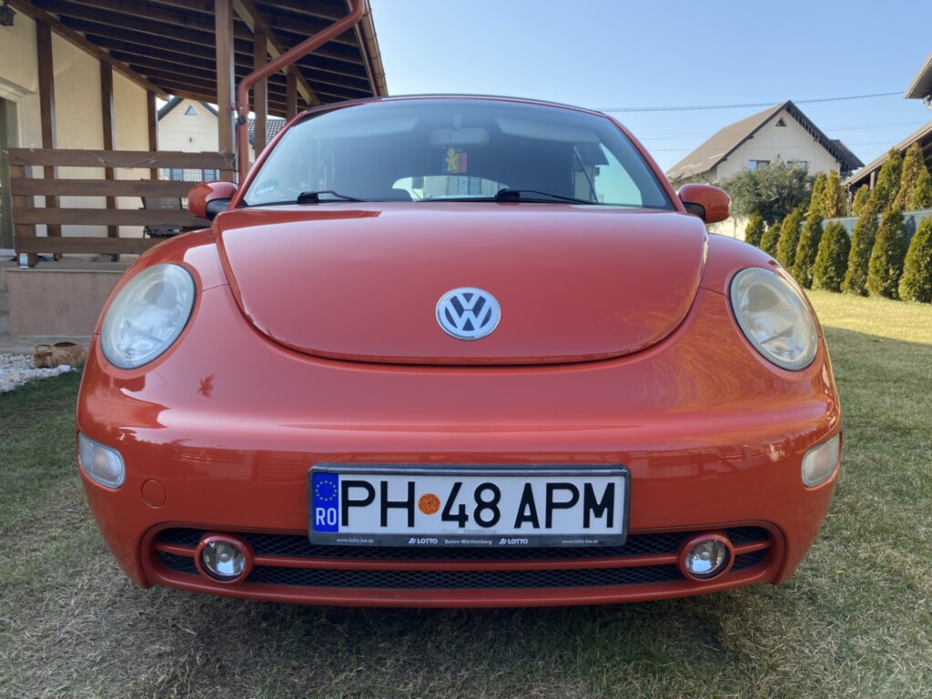 VOLKSWAGEN New Beetle 2003 — imagine 4